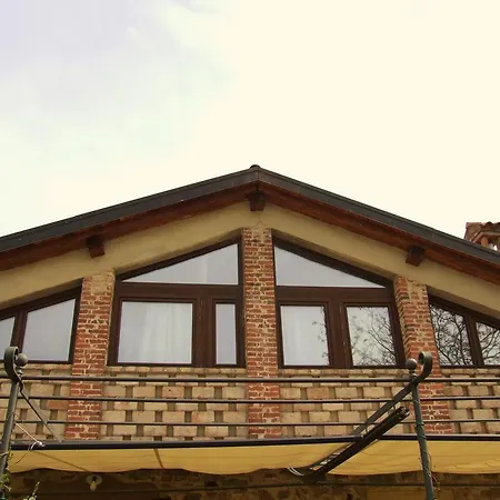 Il Fienile E Il Borghetto منزل ريفي